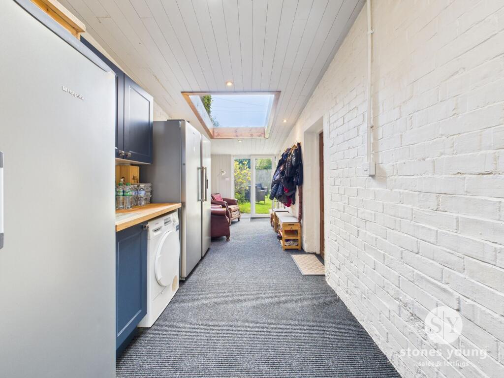 Sun Room/Breakfast Room
