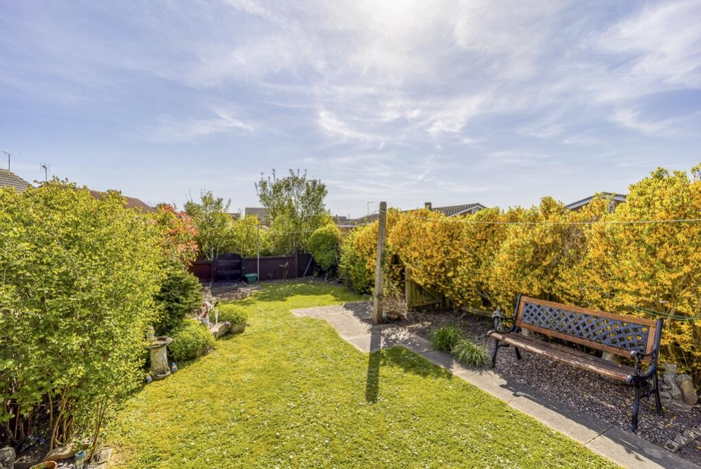 2 Drury Lane (Bicker)-6