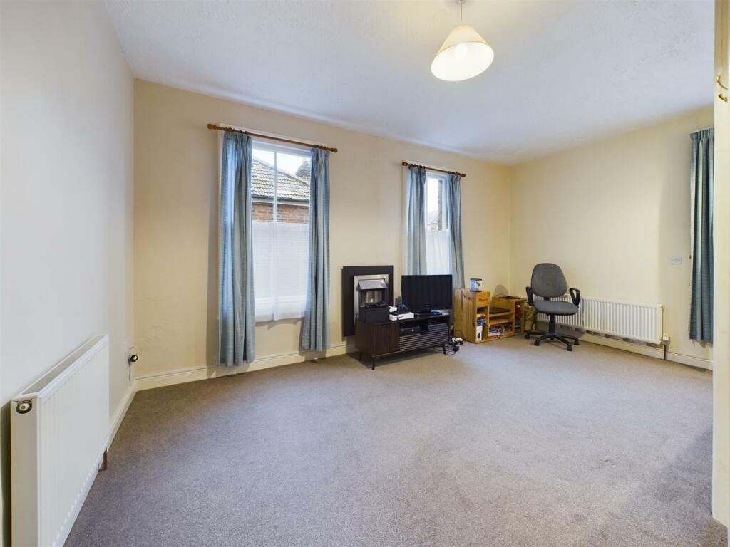 Flat 2 Living Area
