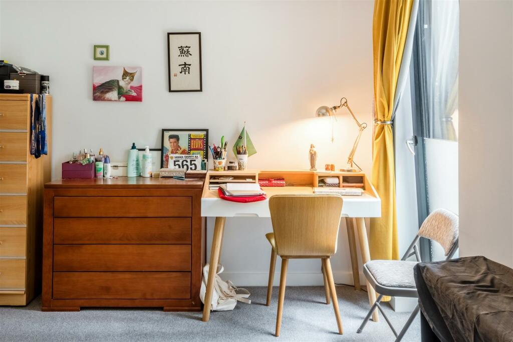 Flat 73 - The Courtyard_10.jpg