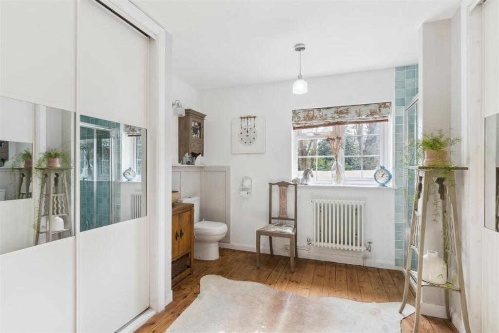 Dressing Room/Ensuite