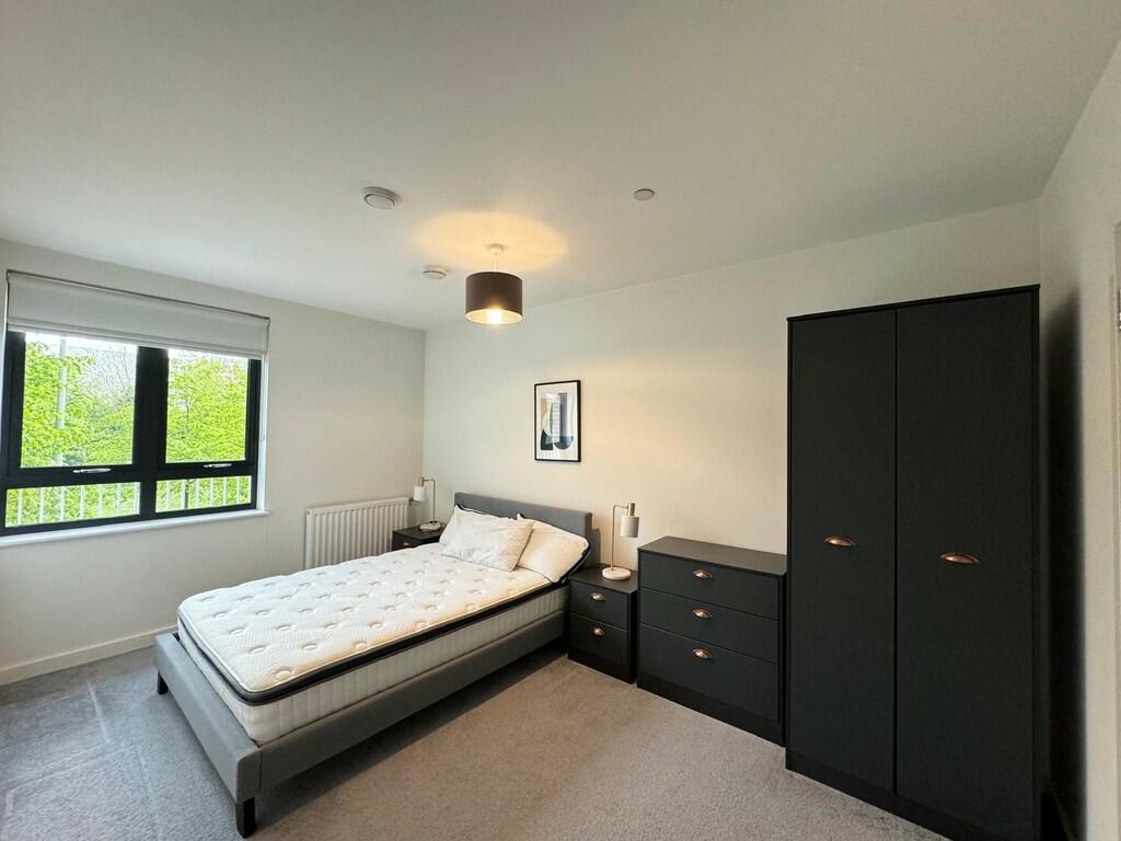 54d67e41-1483-424...