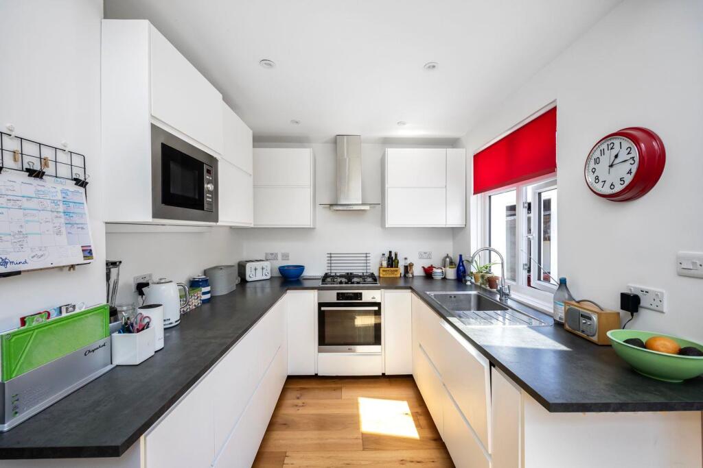 Brittany Road 19 KITCHEN.jpeg