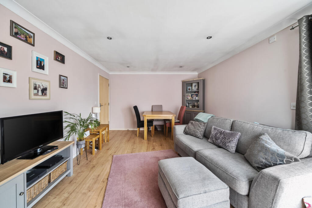 1327633-1-687dffe...