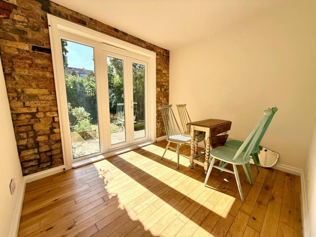 WhatsApp Image 2025-06-27 at 16.39.08 (2).jpeg