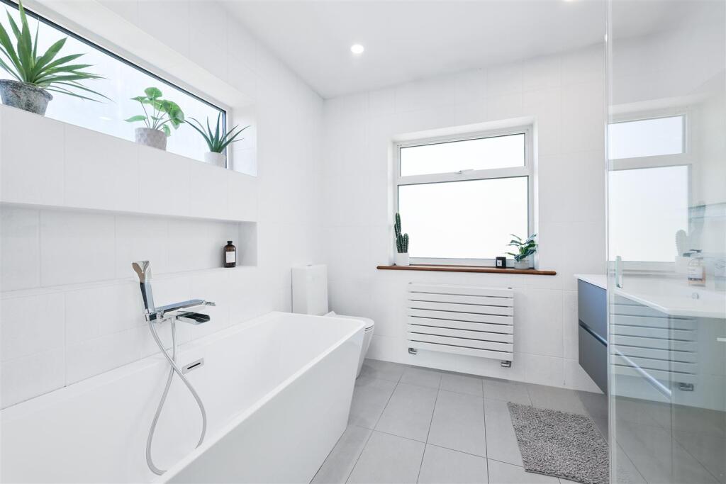 OAKEN COPPICE, 22- (24).jpg