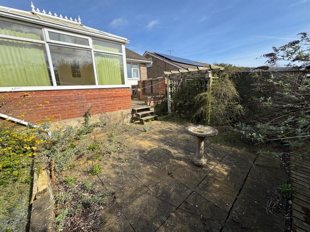 Garden 2.jpg