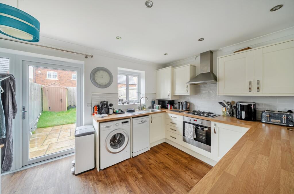 1383131-8-691c607486f48