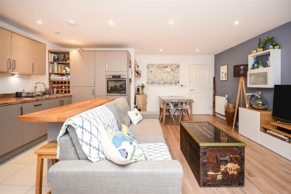 Open Plan Kitchen/Reception Room