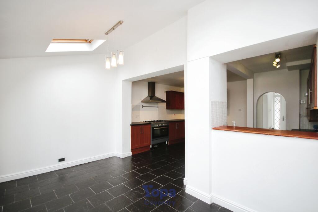 E0f08a58-Dining 20Area 203.JPG