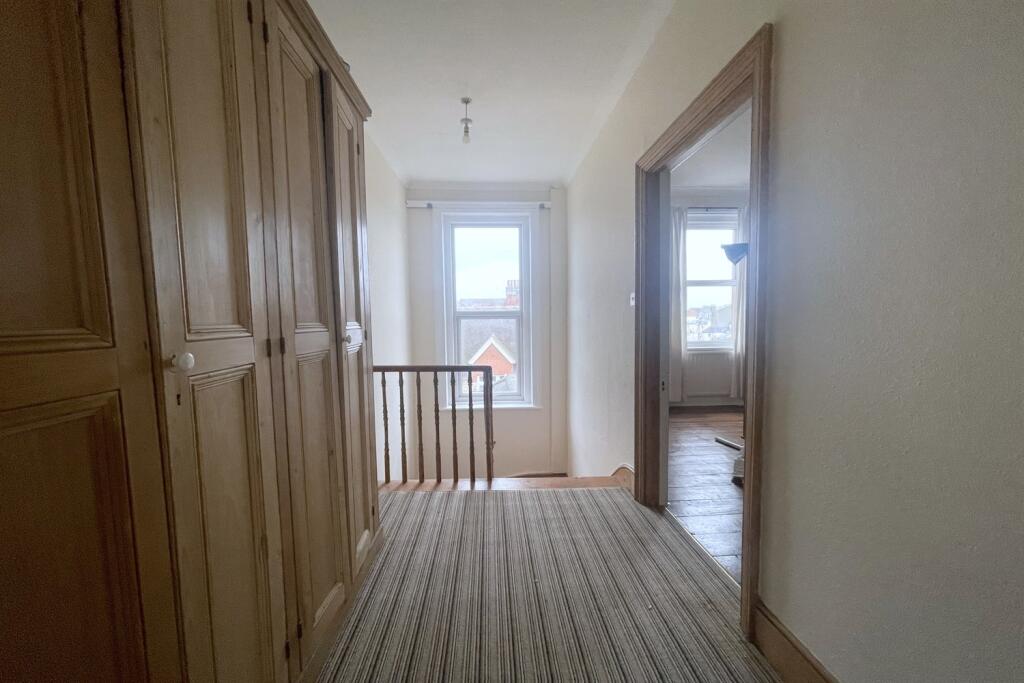 Landing to Bedroom 2