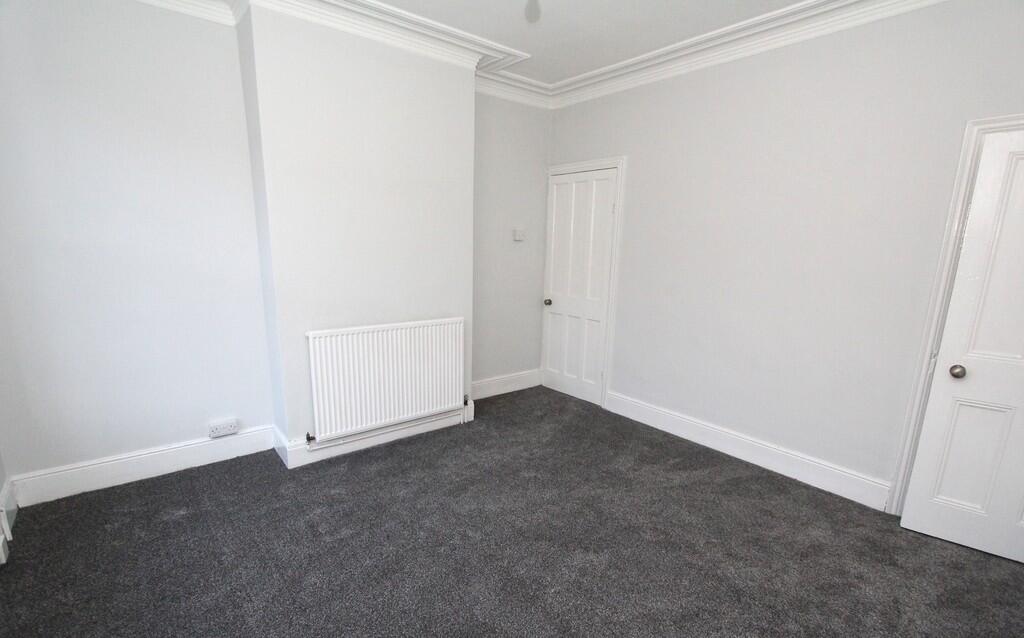 Front Bedroom 