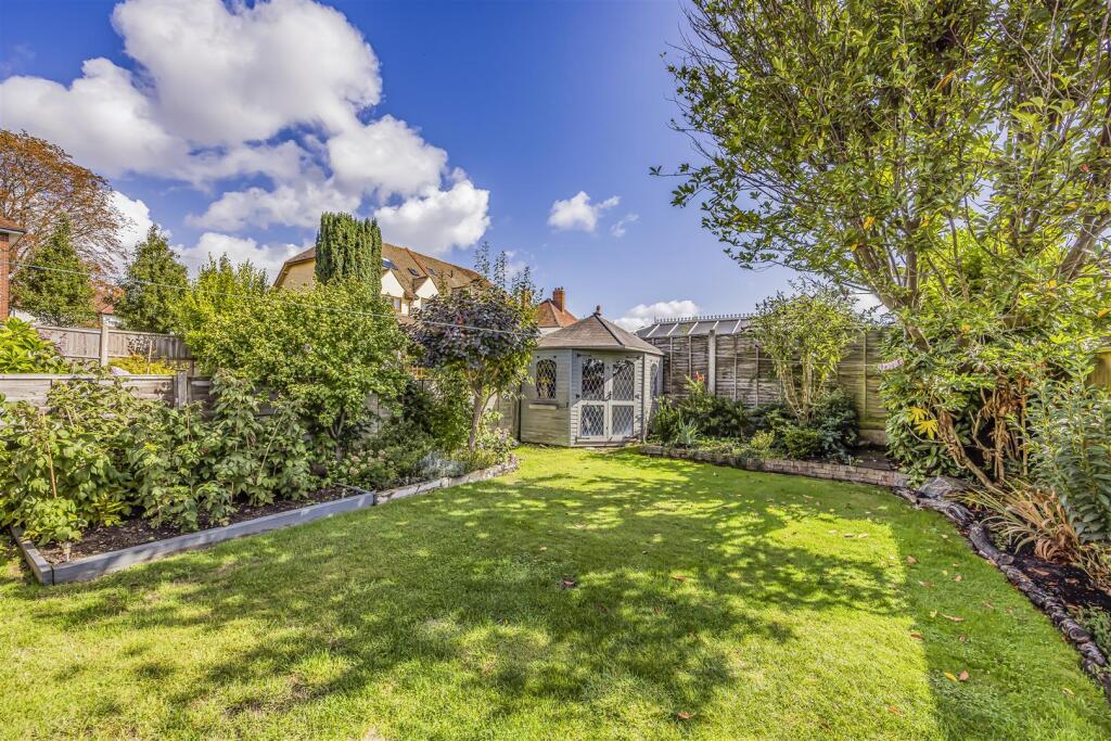 5 Woolner Avenue, Cosham-PorticoMarketing-SoldBy-3
