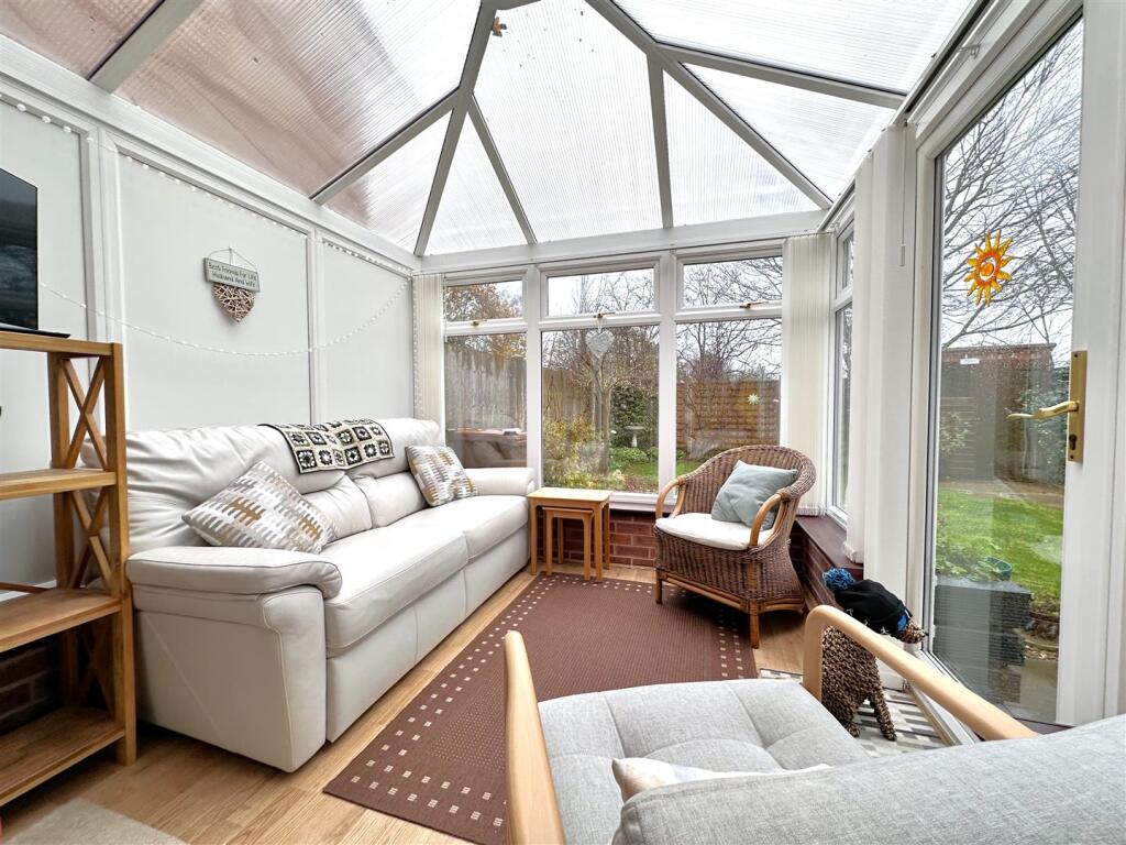 Conservatory Out To Garden 491