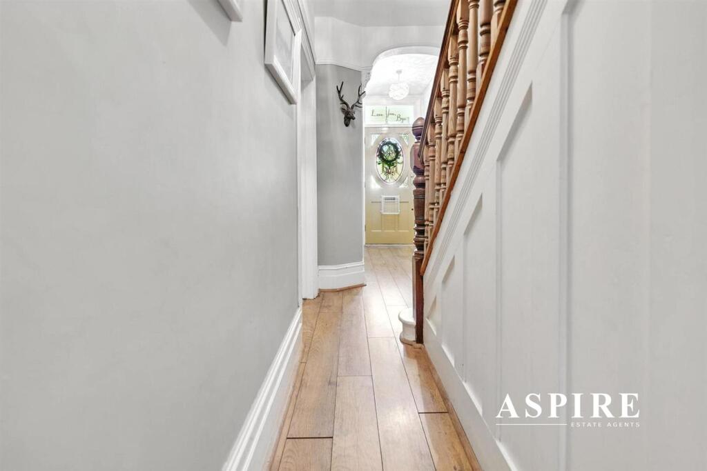 Aspire Estate Agents29.jpg