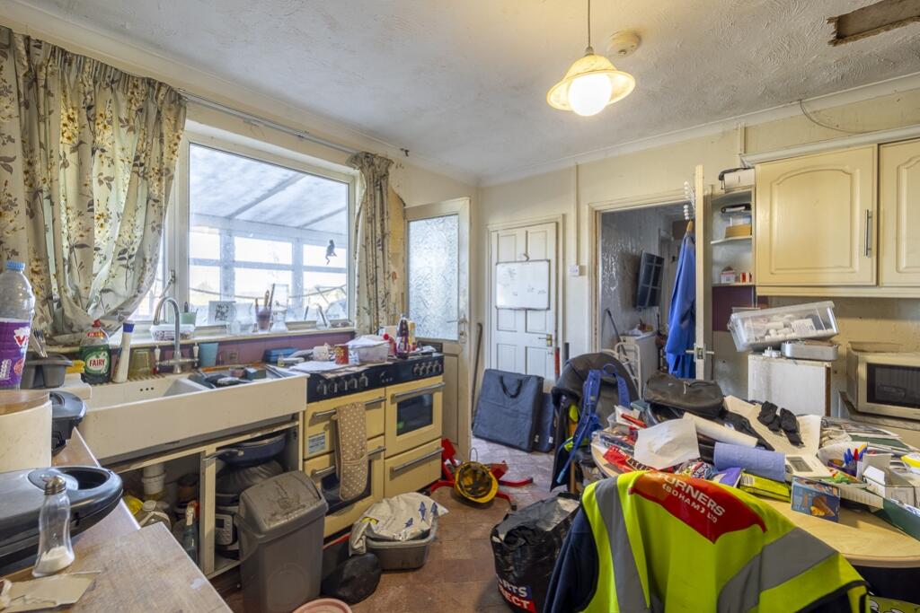 Lineside Cottage (Amber Hill)-10