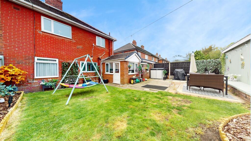 Holt Crescent - Bedroom