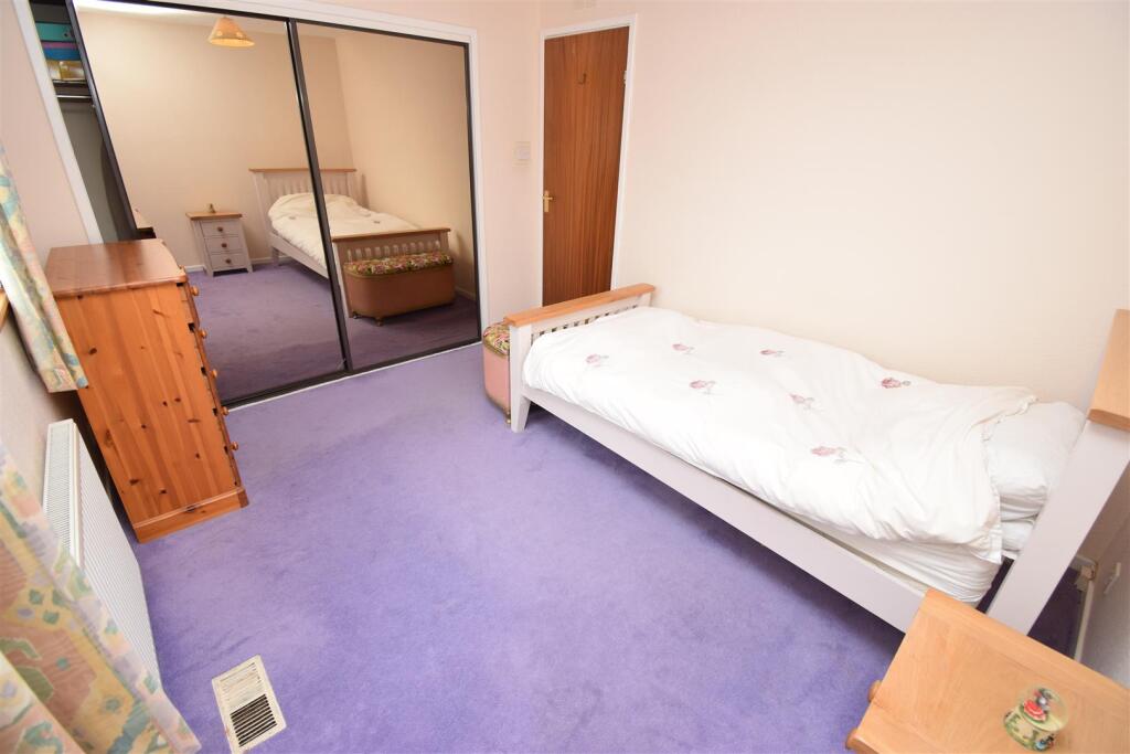 BEDROOM ONE.JPG