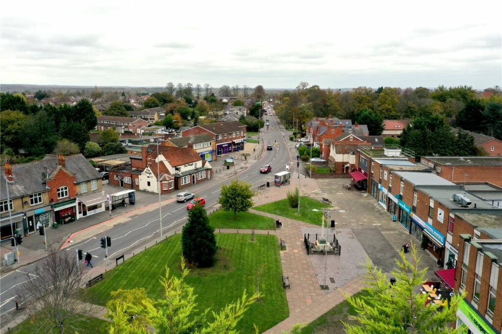 Tilehurst Village