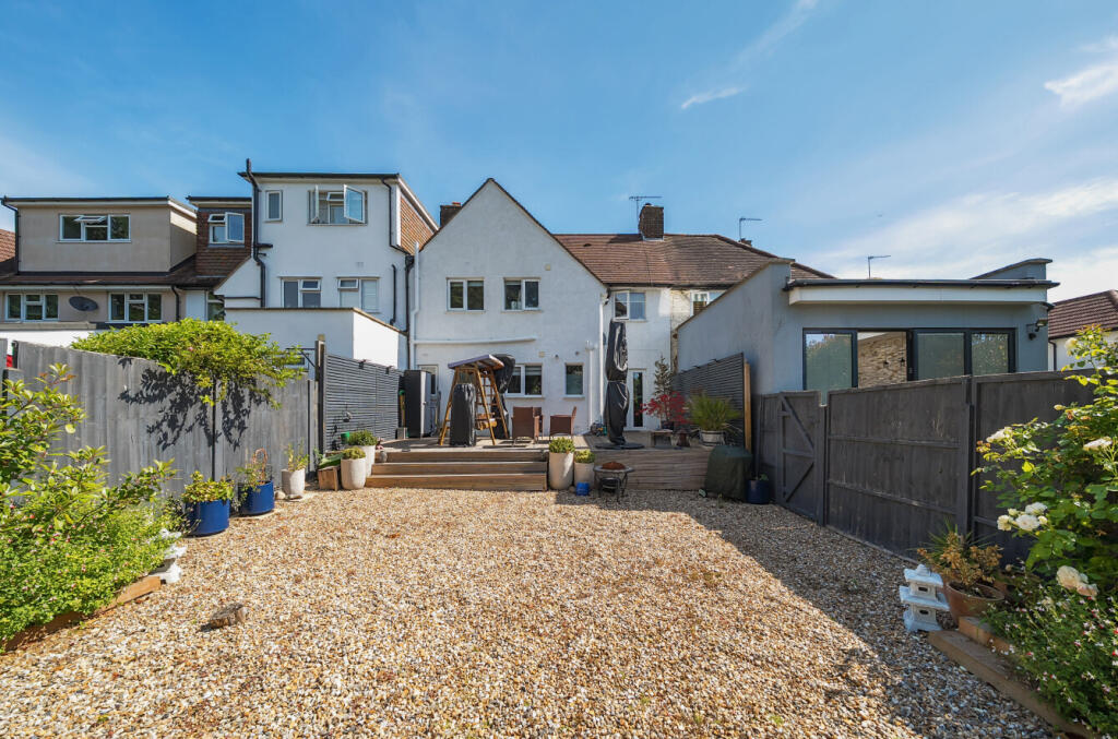 1320427-3-68679f8...