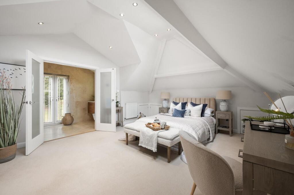 PRINCIPAL TO EN SUITE