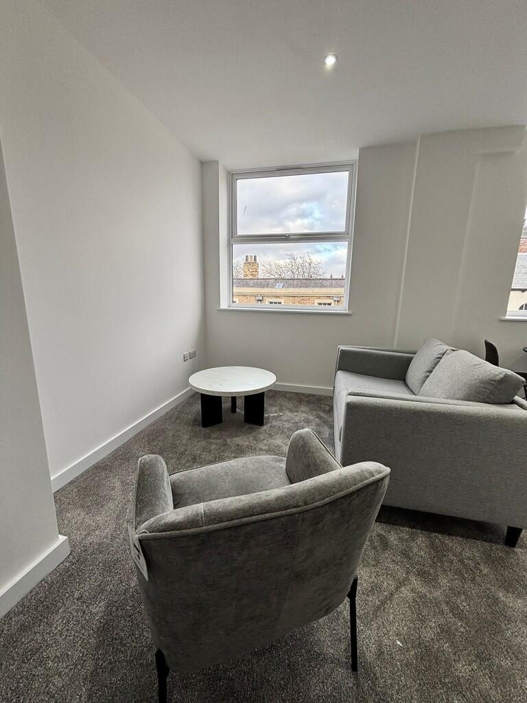 IMG-20250207-WA00...