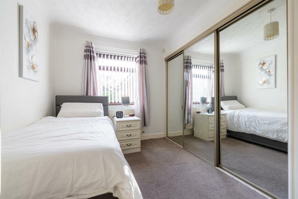 2 Glendale Grove-26.jpg