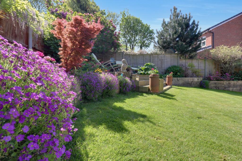 36- Rob Hammond EweMove Pontefract