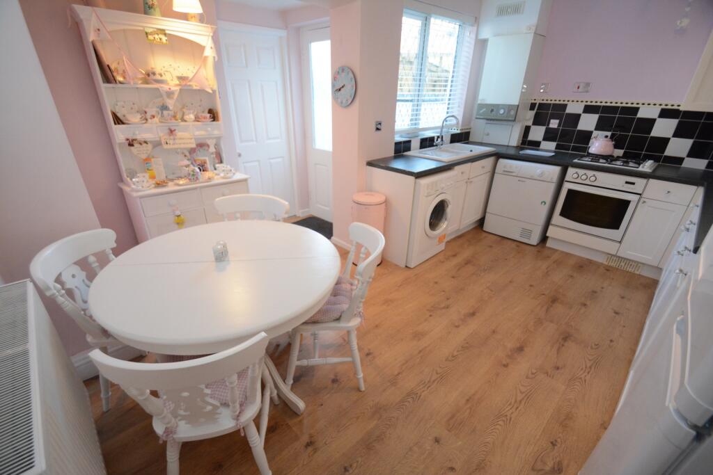 Kitchen diner