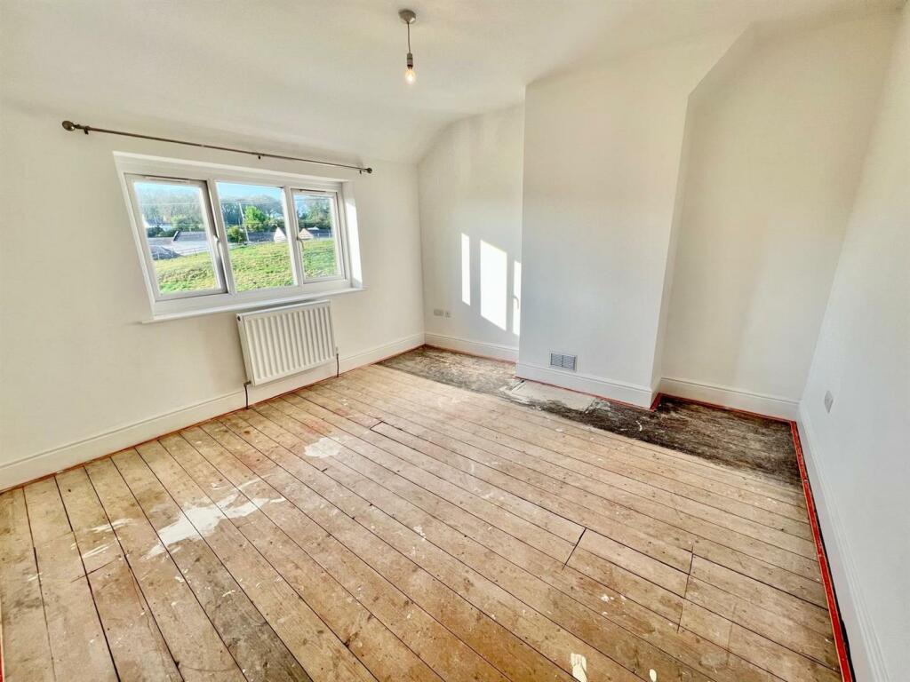 PHOTO-2024-05-08-10-02-18 (14).jpg