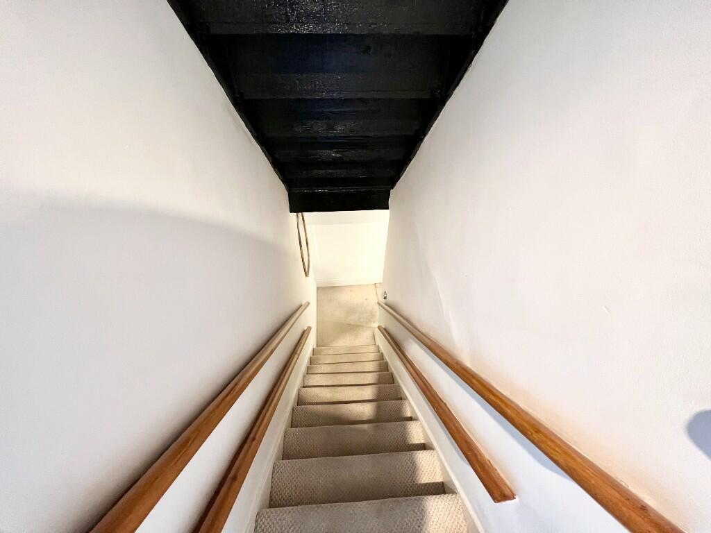 STAIRS TO LOWER 