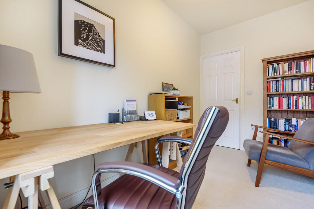 Bedroom 3/Office
