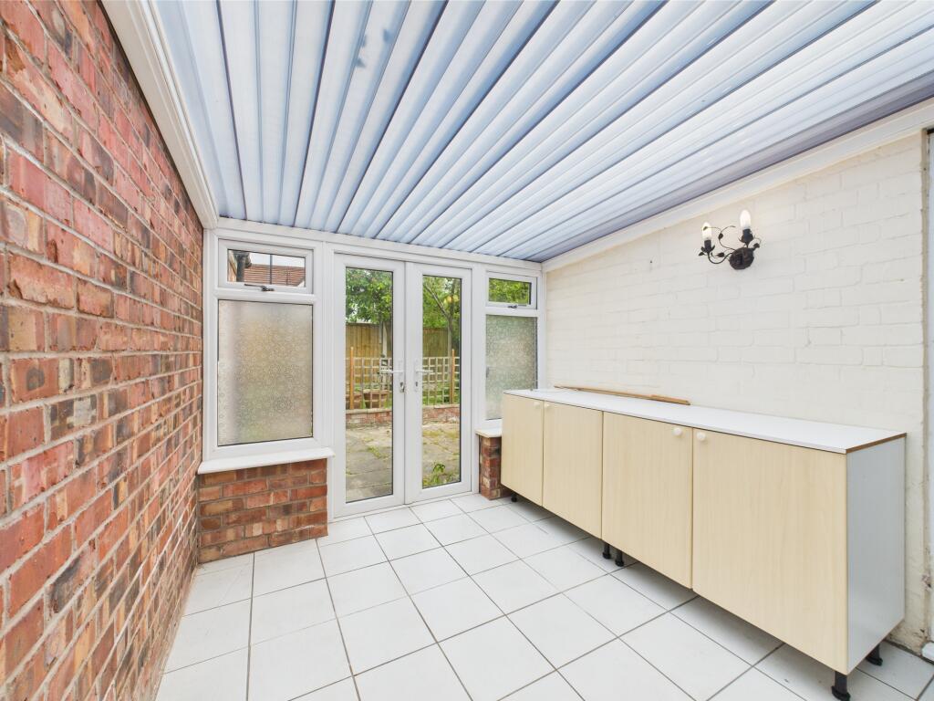 Conservatory/Utility Room