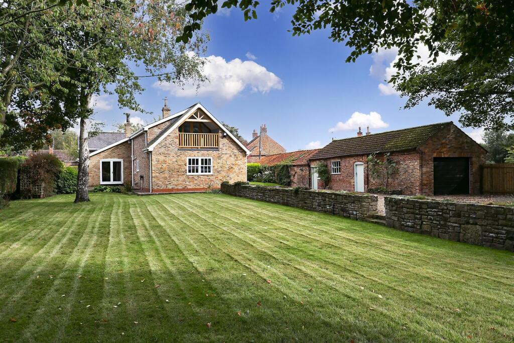 016 - Green Farm.jpg