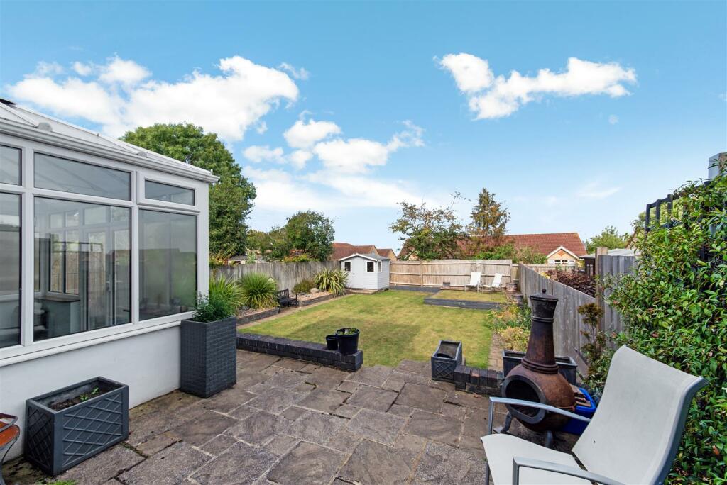 SANDERSFIELD ROAD,31-93.jpg