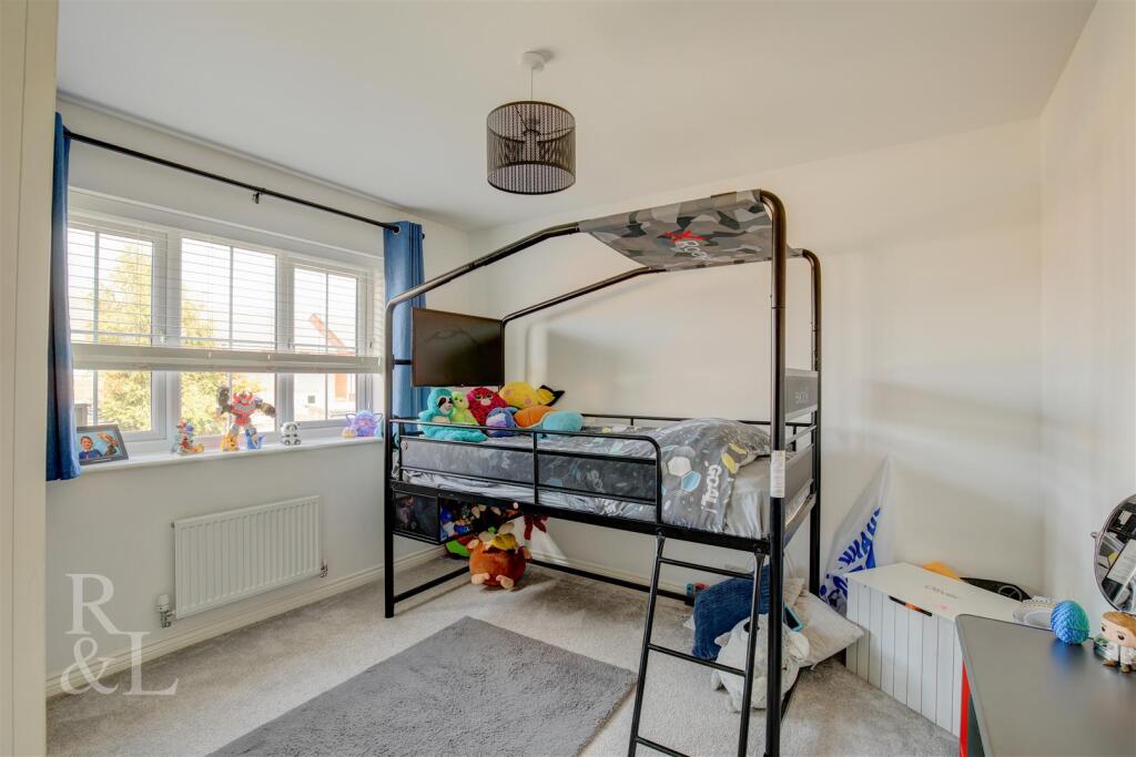 66 Askew Way (4).jpg