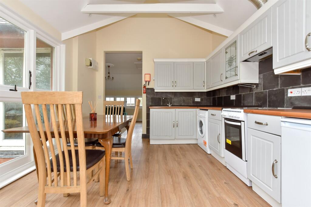 Kitchen/ Diner