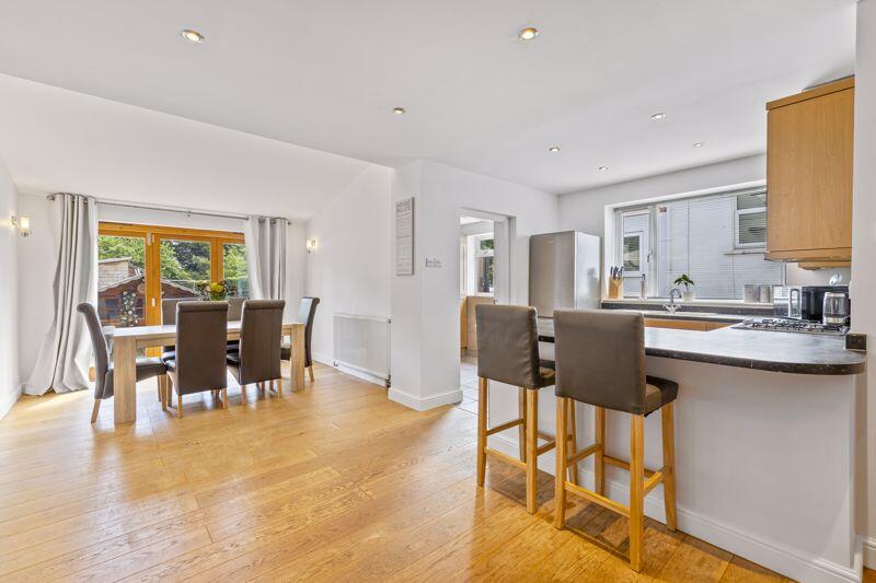 Kitchen-Breakfast-Room