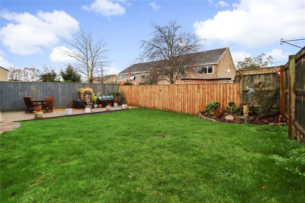 Rear Garden Pic 2