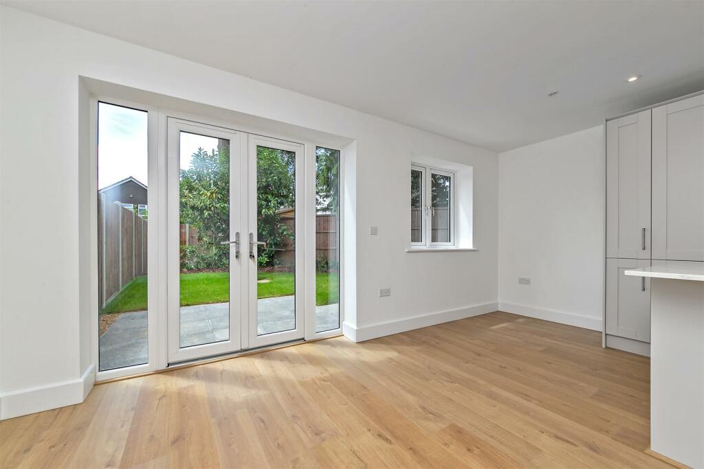 4OakviewGardens-19.jpg