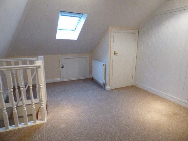 LOFT ROOM