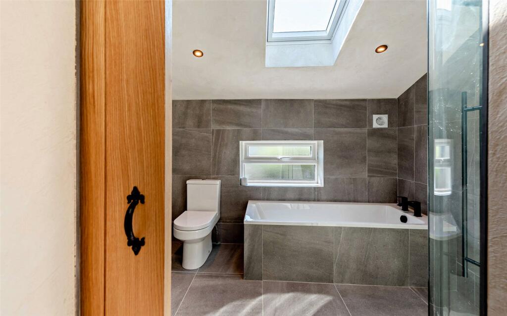 Bath Shower Room