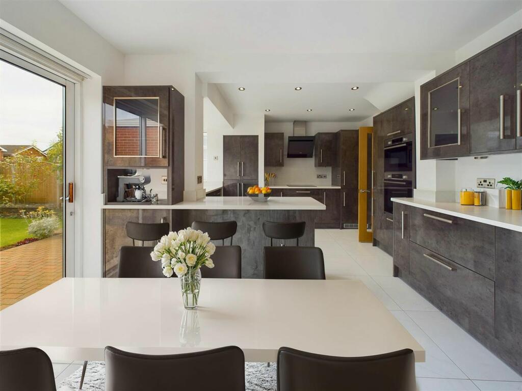 Dining Kitchen (Virtually Staged)