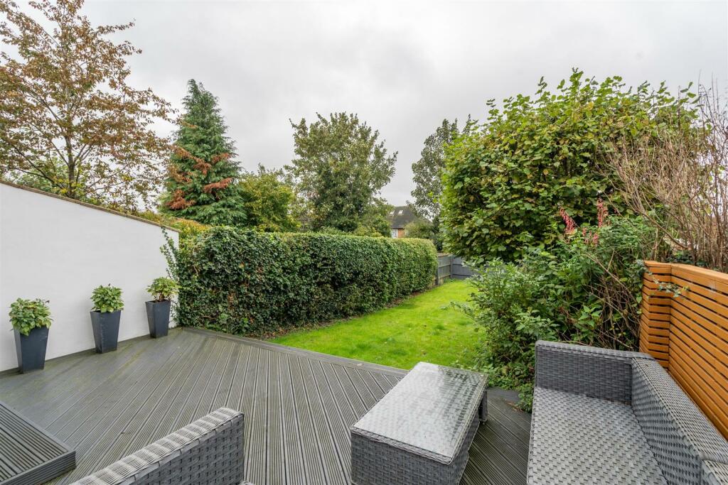 89 Richmond Road, Solihull, B92 7RR_25.jpg