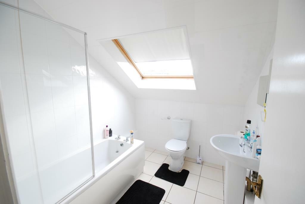 66 kelvin grove (29)