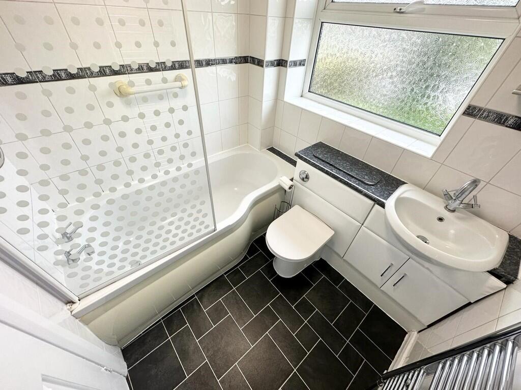 28 br IMG_1049_15...