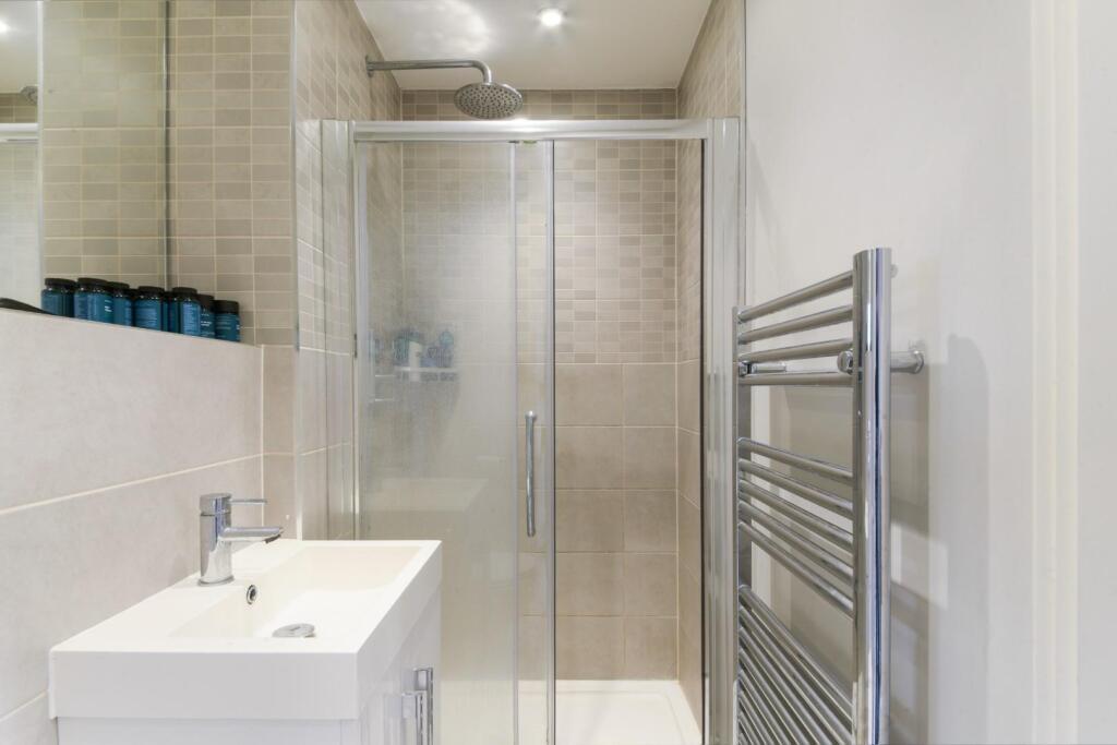 ST MARK&#39;S COURT (3).jpg