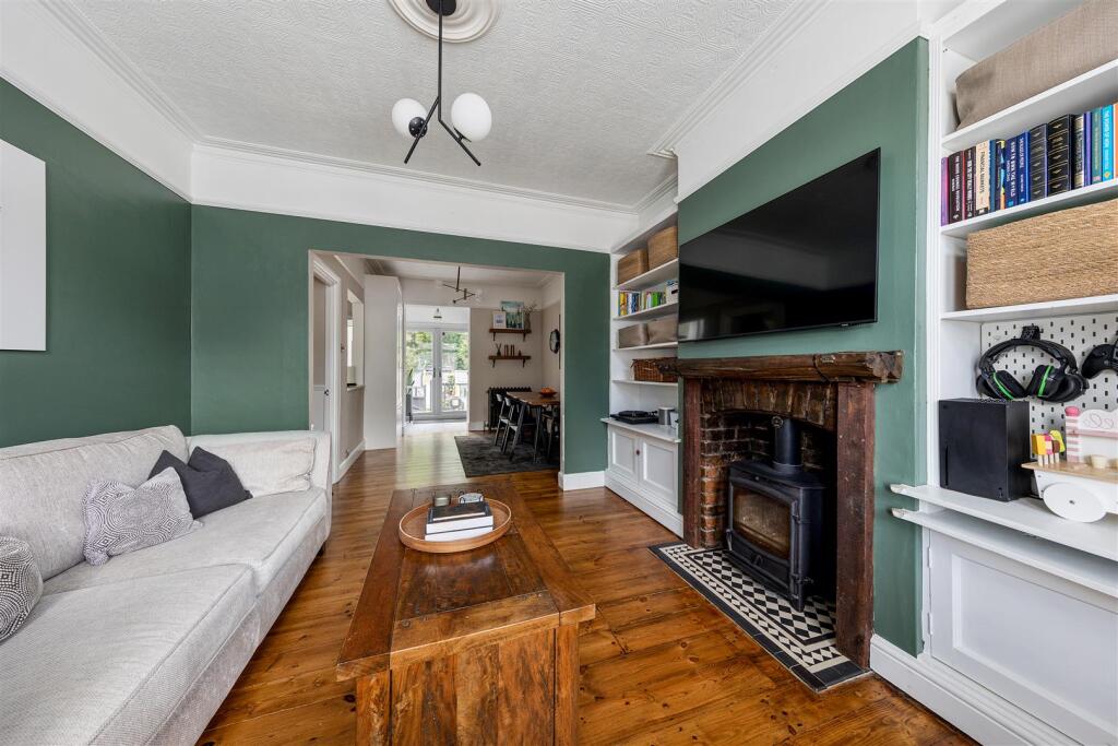 Haldan Road E4