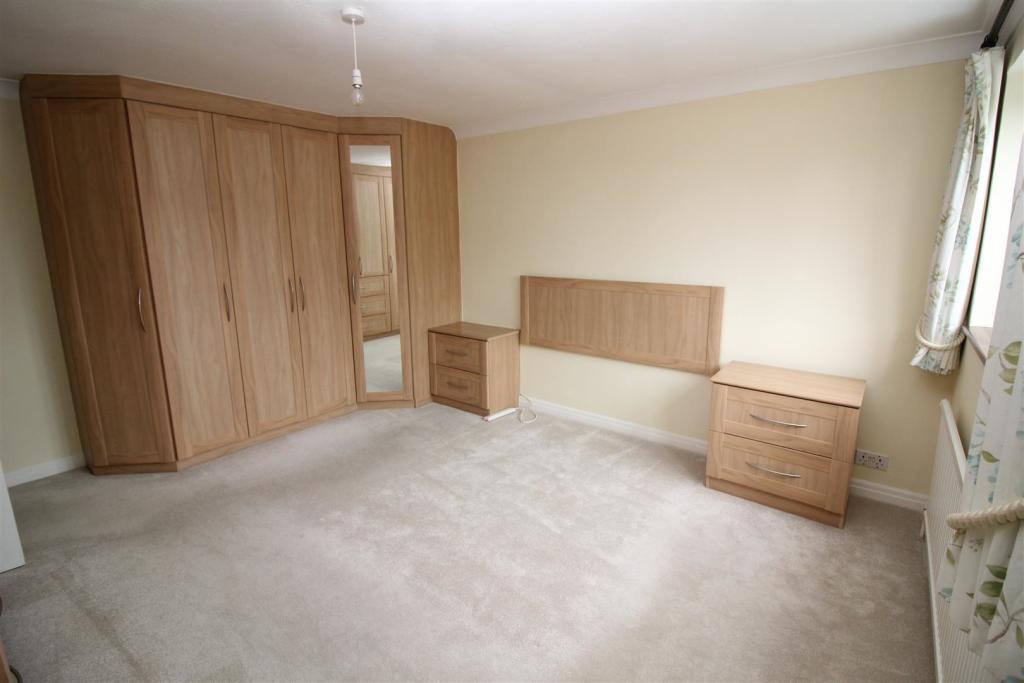5 Chartview master bedroom.JPG
