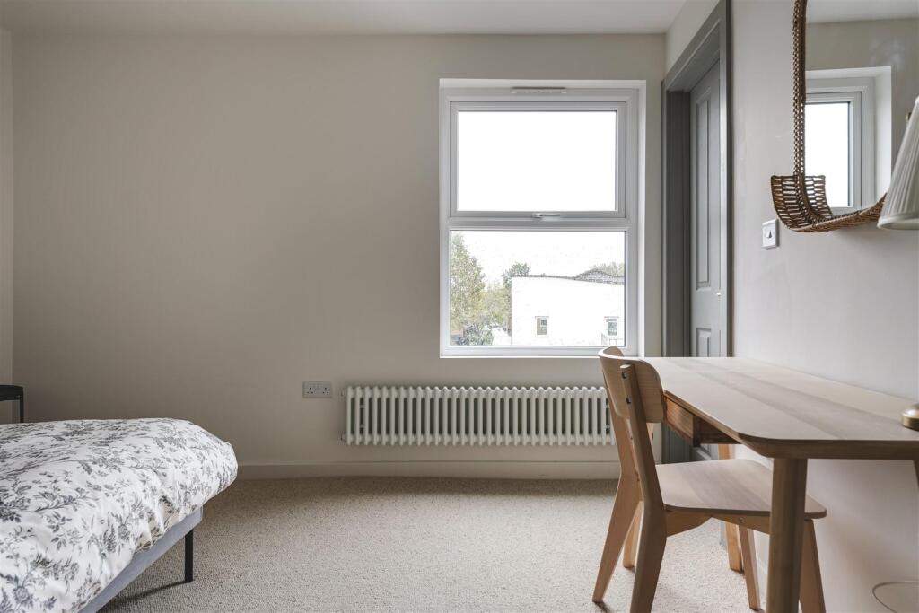 1-3 Chatsworth Road (Second Floor)-18.jpg